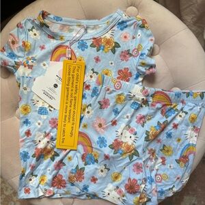 NWT Posh Peanut Hello Kitty short set 18-24m💙